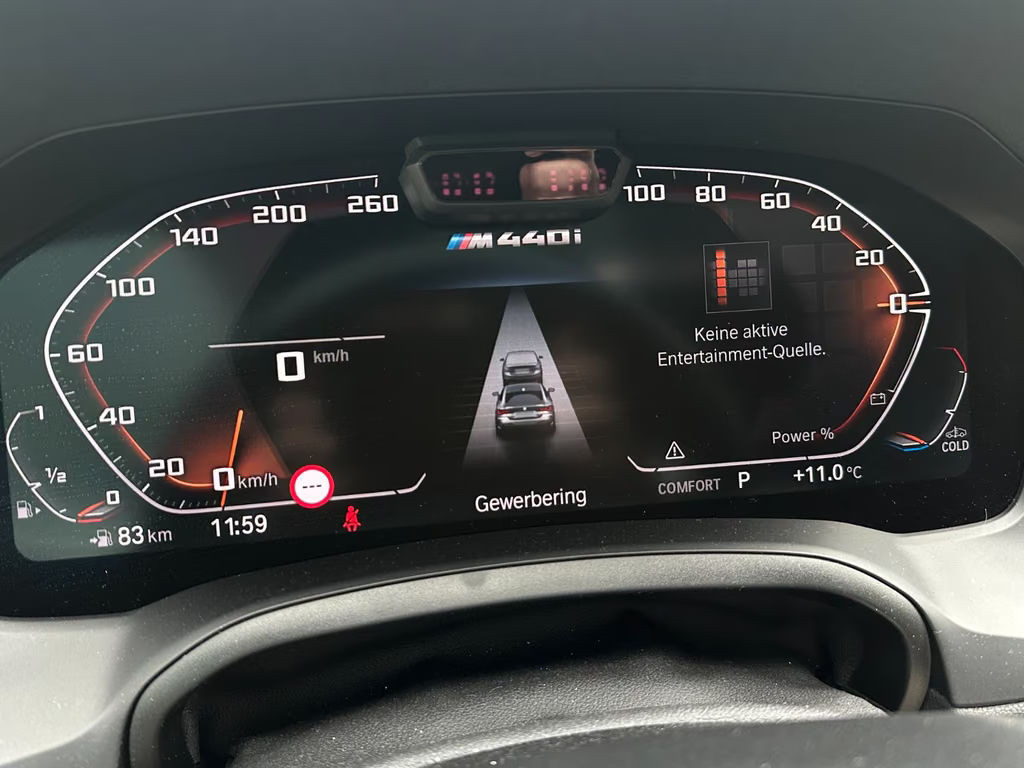 BMW M440