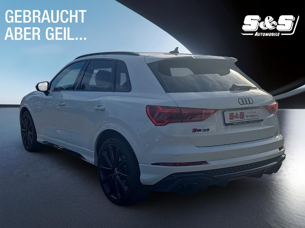 Audi RS Q3