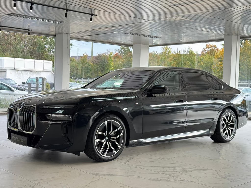 BMW i7 M-Sport Executive Sedan