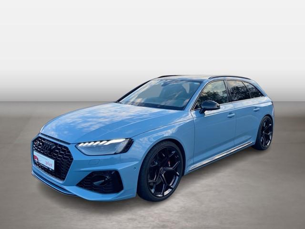 Audi RS4 Avant Quattro Competition