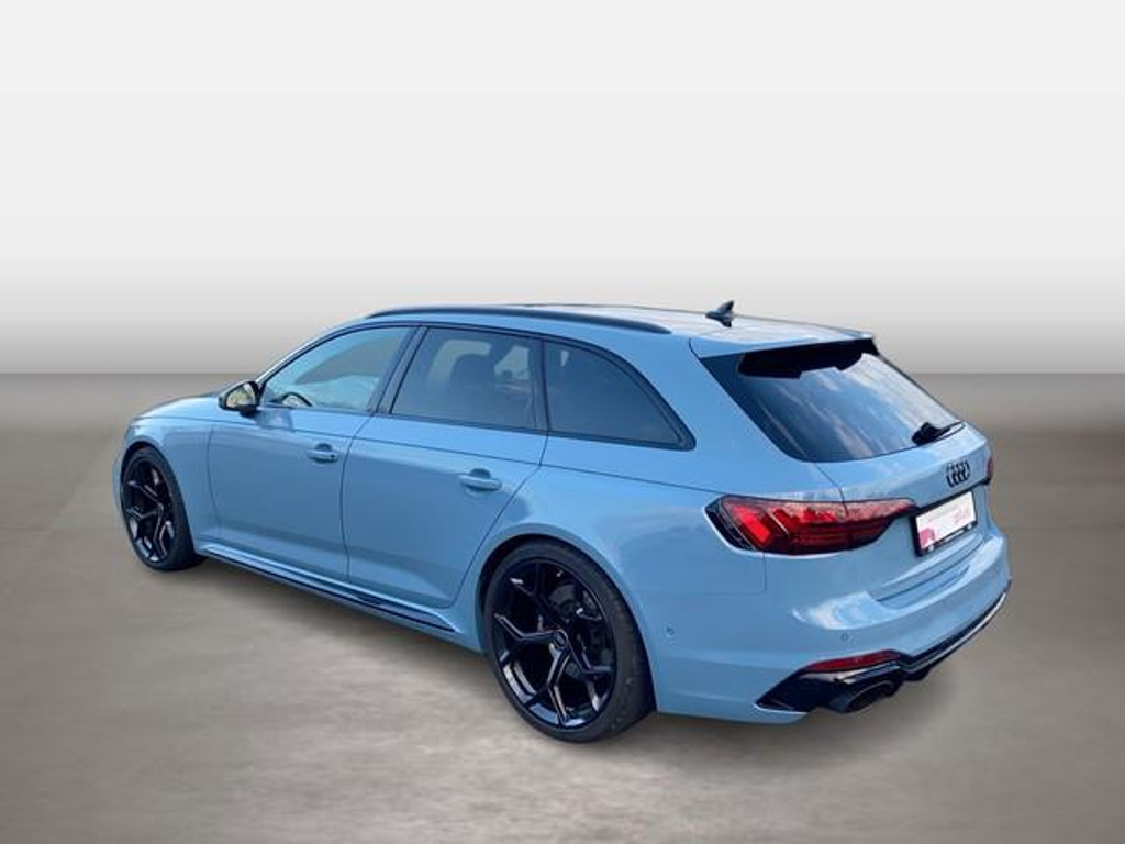 Audi RS4