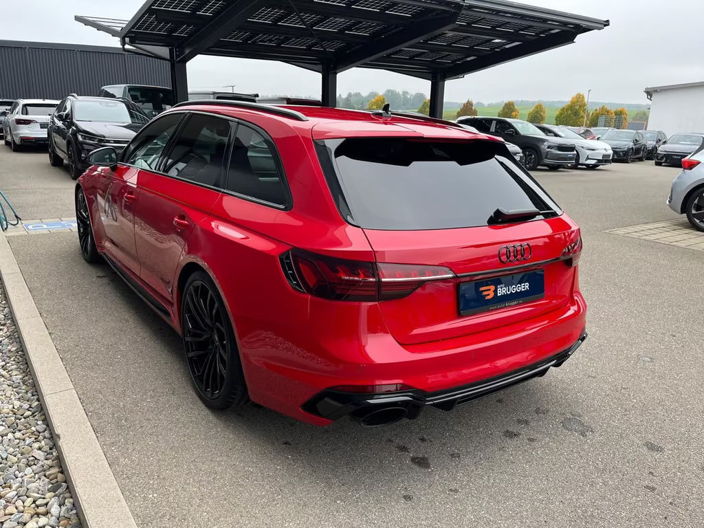 Audi RS4