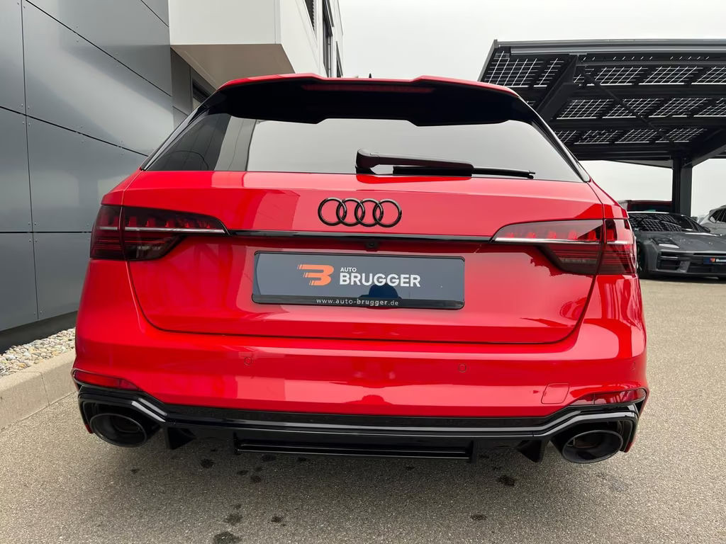 Audi RS4