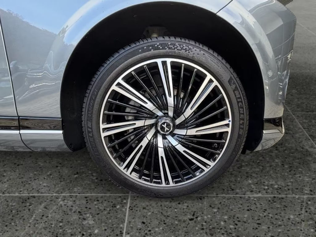 Xpeng G9