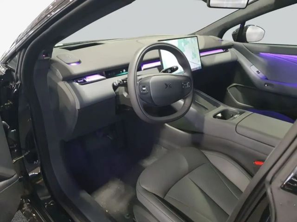 Xpeng P7