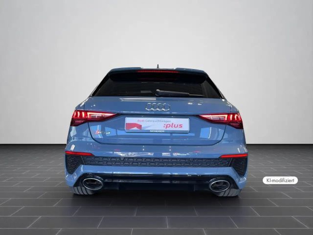 Audi RS3
