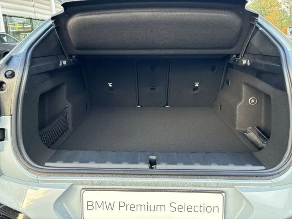 BMW iX2
