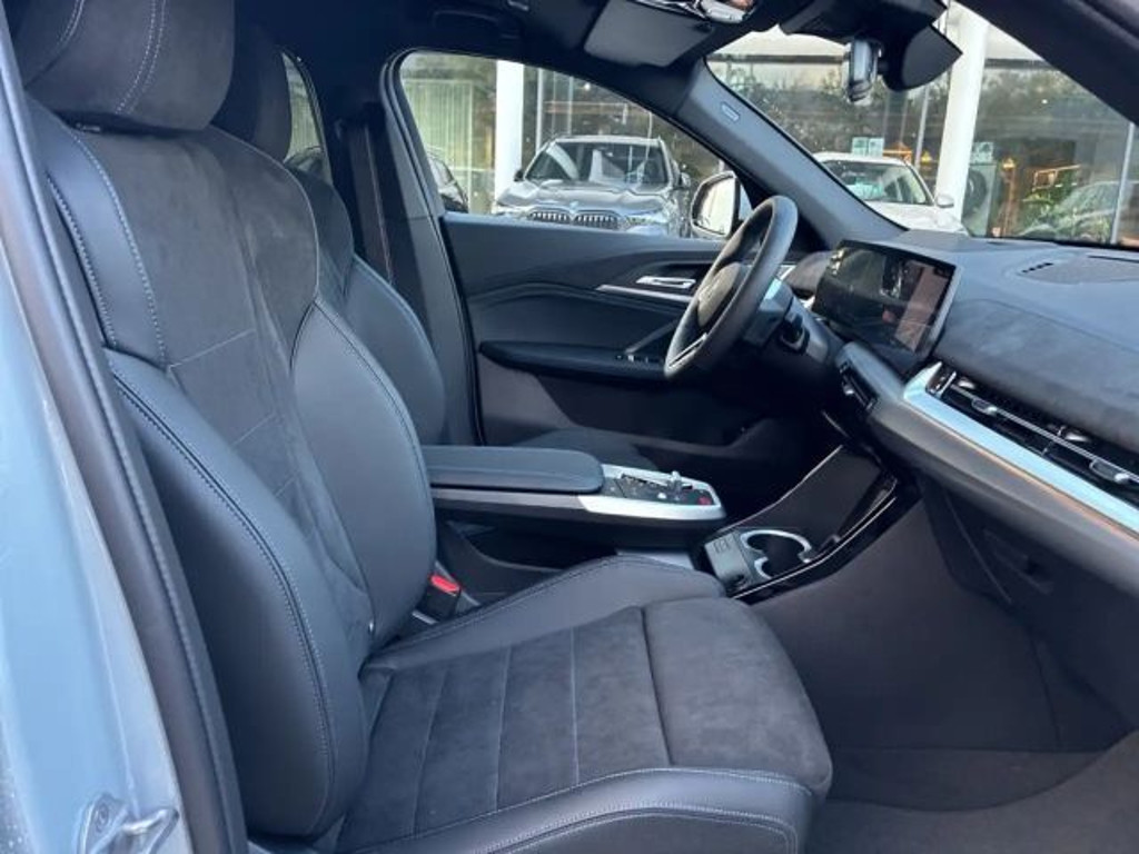 BMW iX2