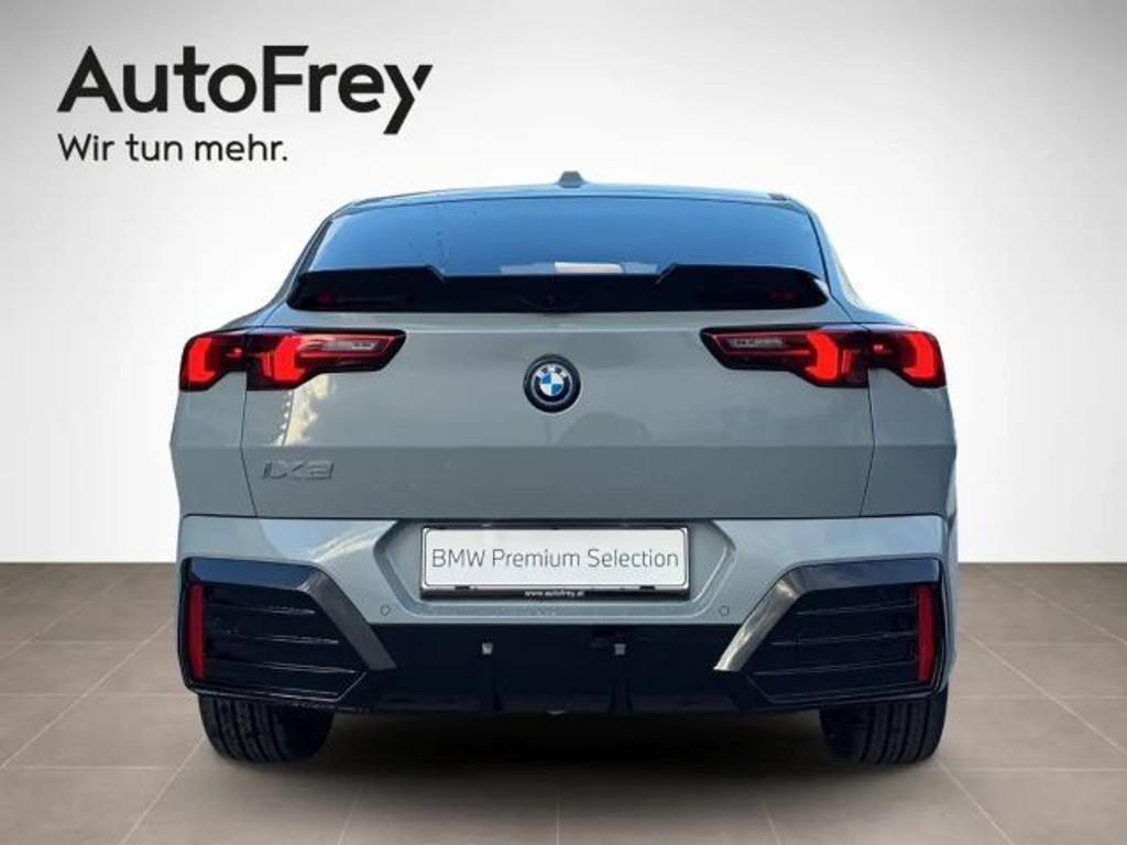 BMW iX2