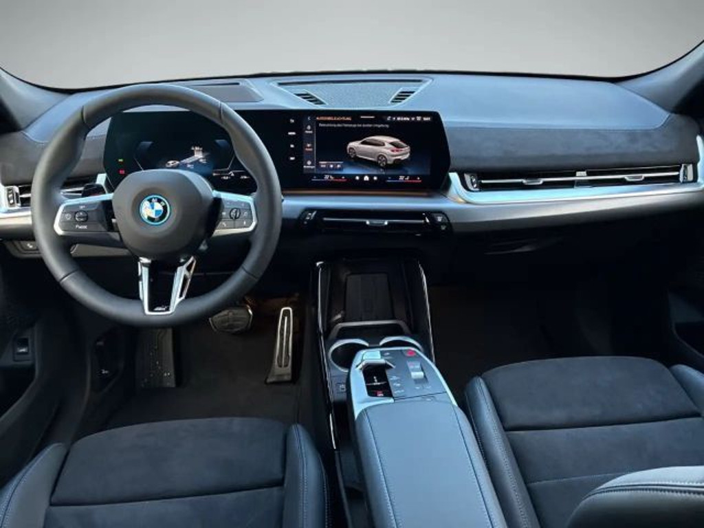BMW iX2