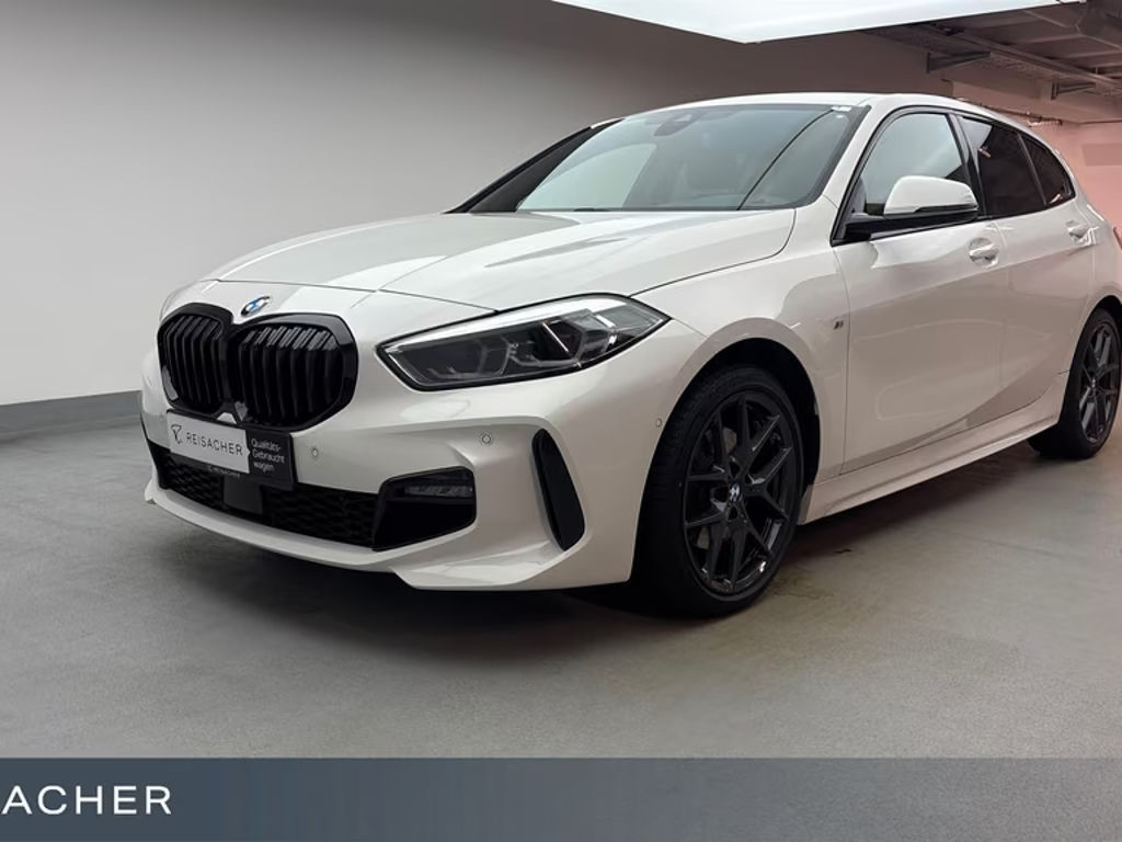 BMW 1 Serie 118 M-Sport Sedan 118d