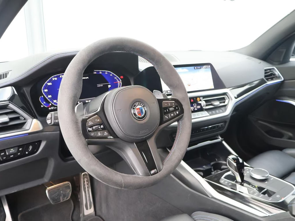 BMW M340