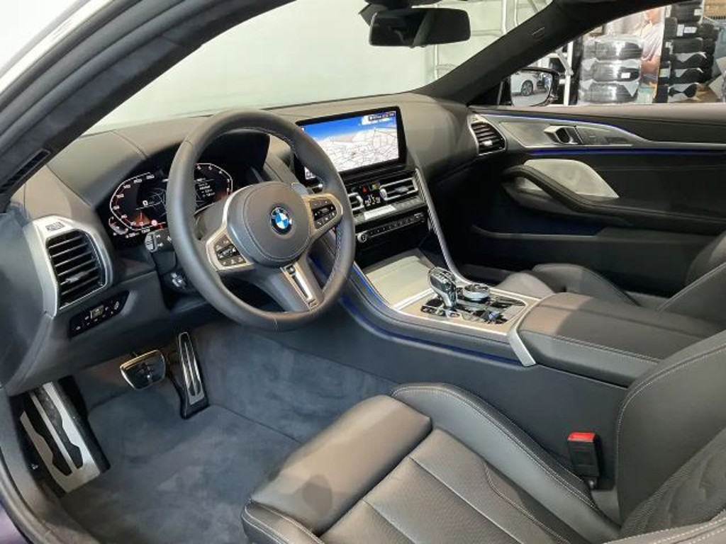 BMW M850