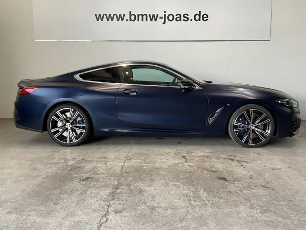 BMW M850