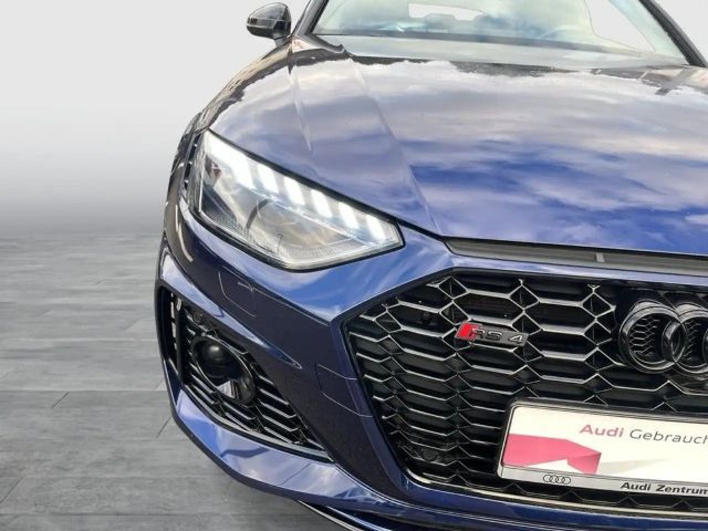 Audi RS4