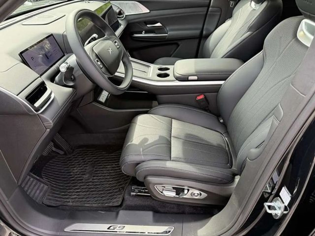 Xpeng G9