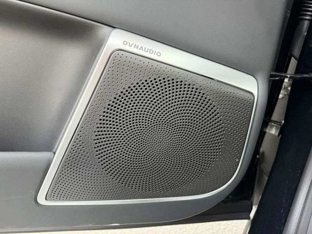 Xpeng G9