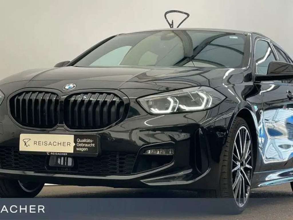 BMW 1 Serie 120 M-Sport Sedan 120i