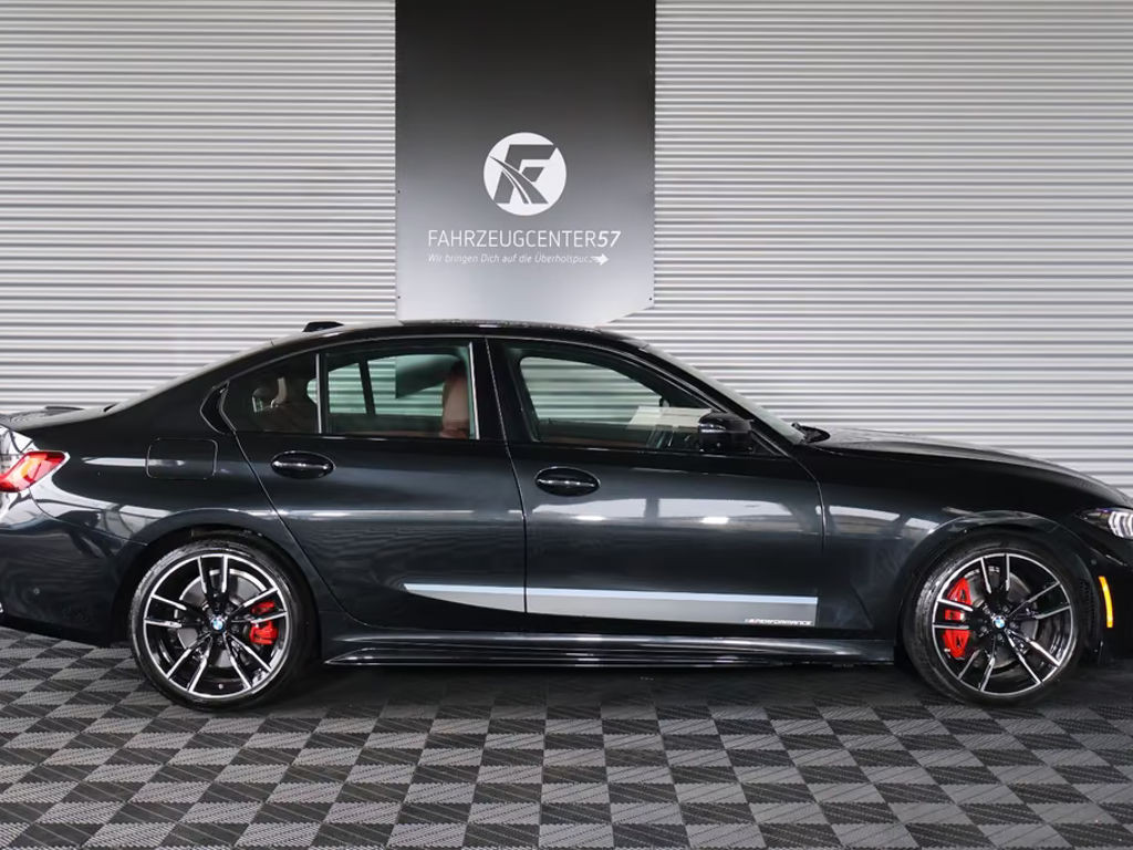 BMW M340