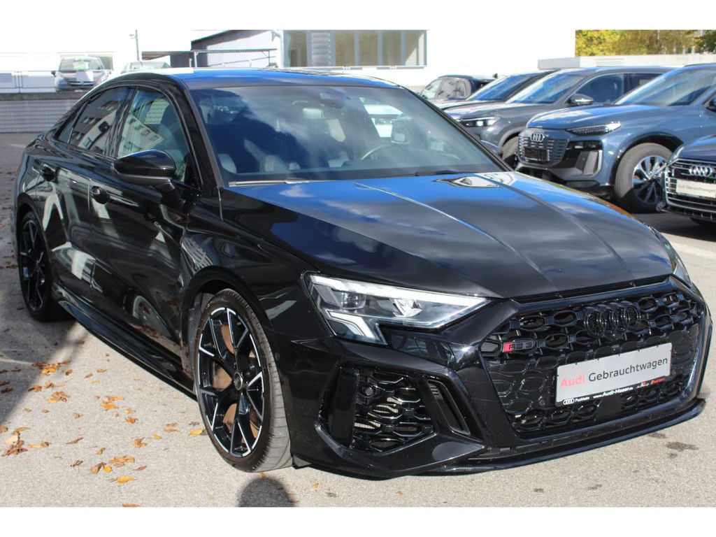 Audi RS3
