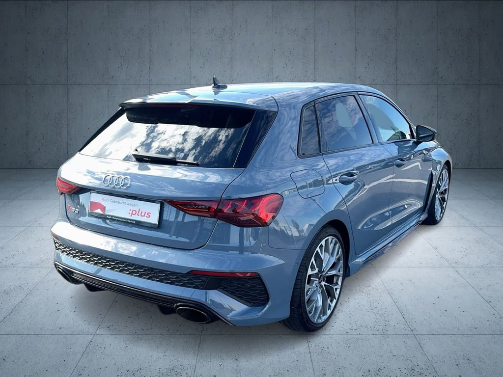 Audi RS3