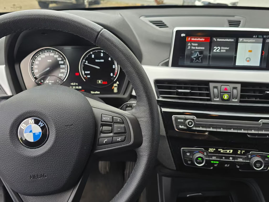 BMW X1