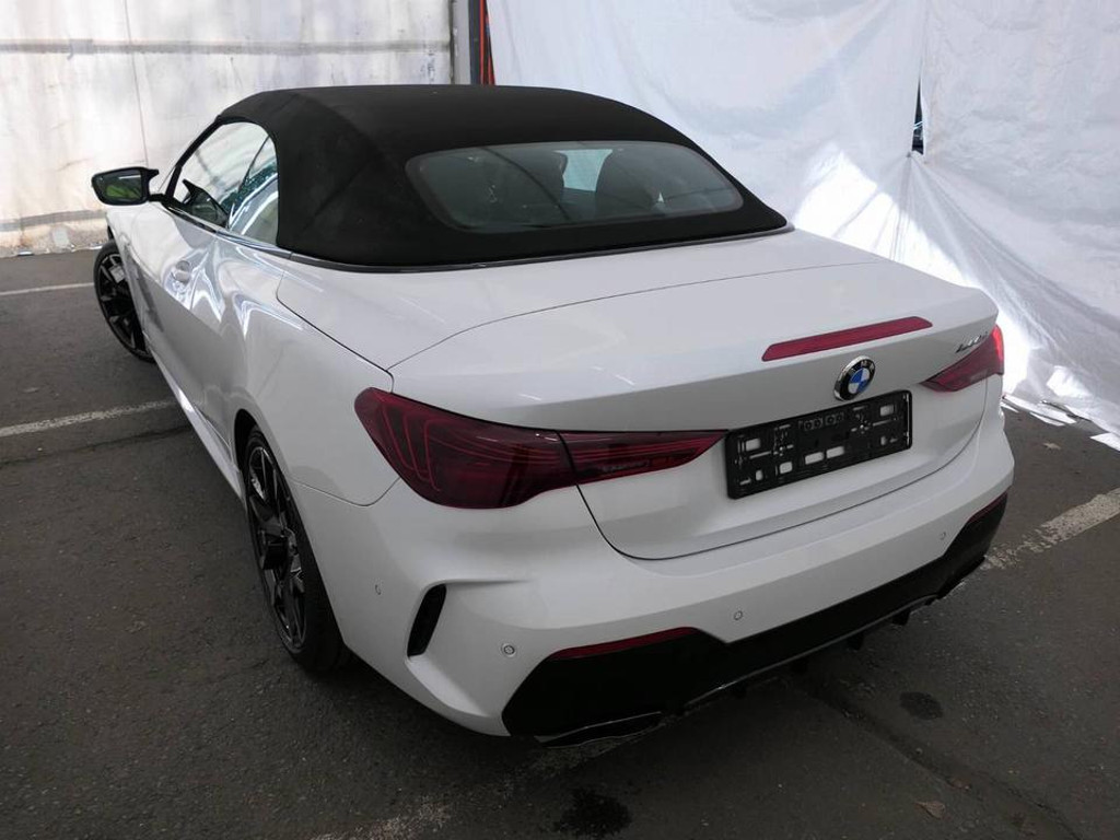 BMW M440