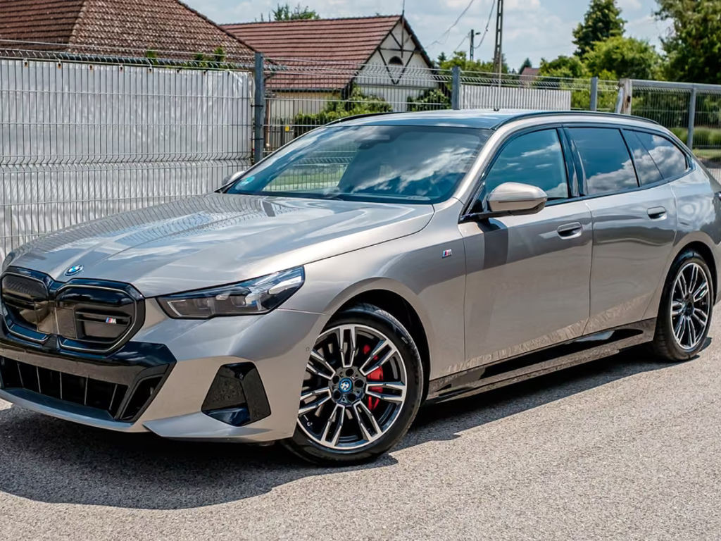 BMW i5
