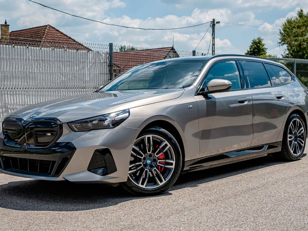 BMW i5