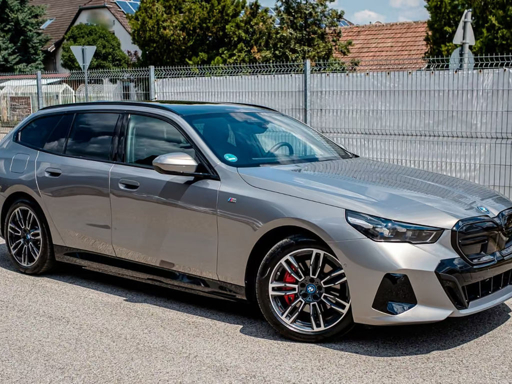 BMW i5