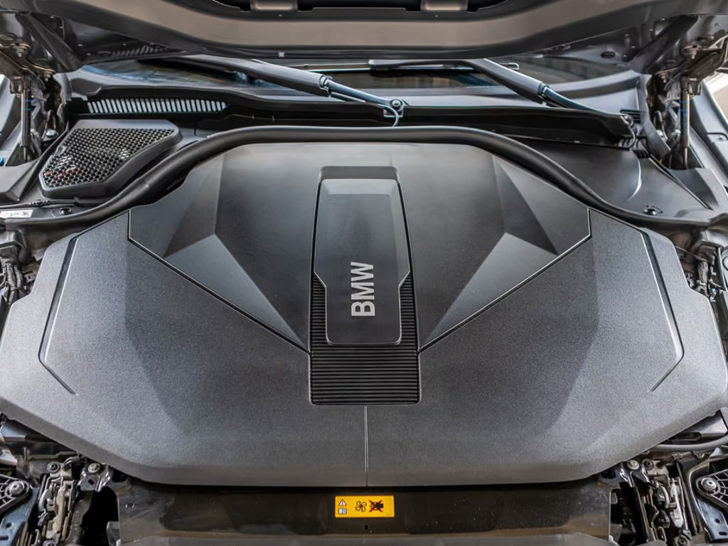 BMW i5