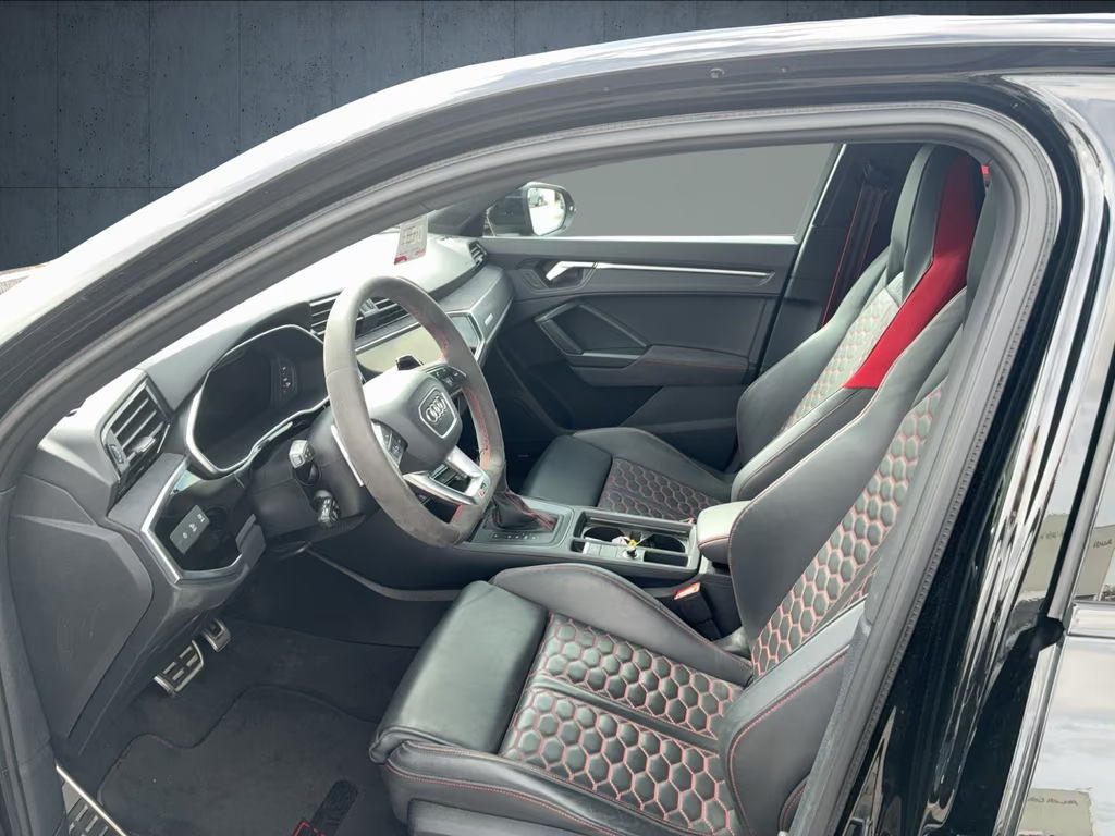 Audi RS Q3
