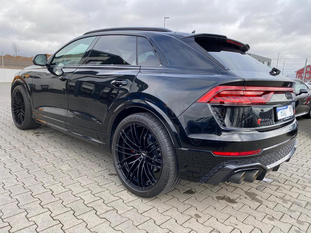 Audi RS Q8