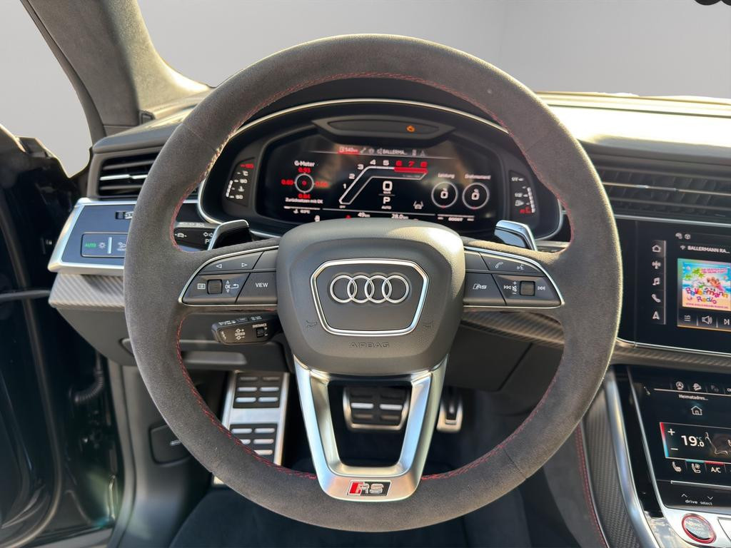 Audi RS Q8