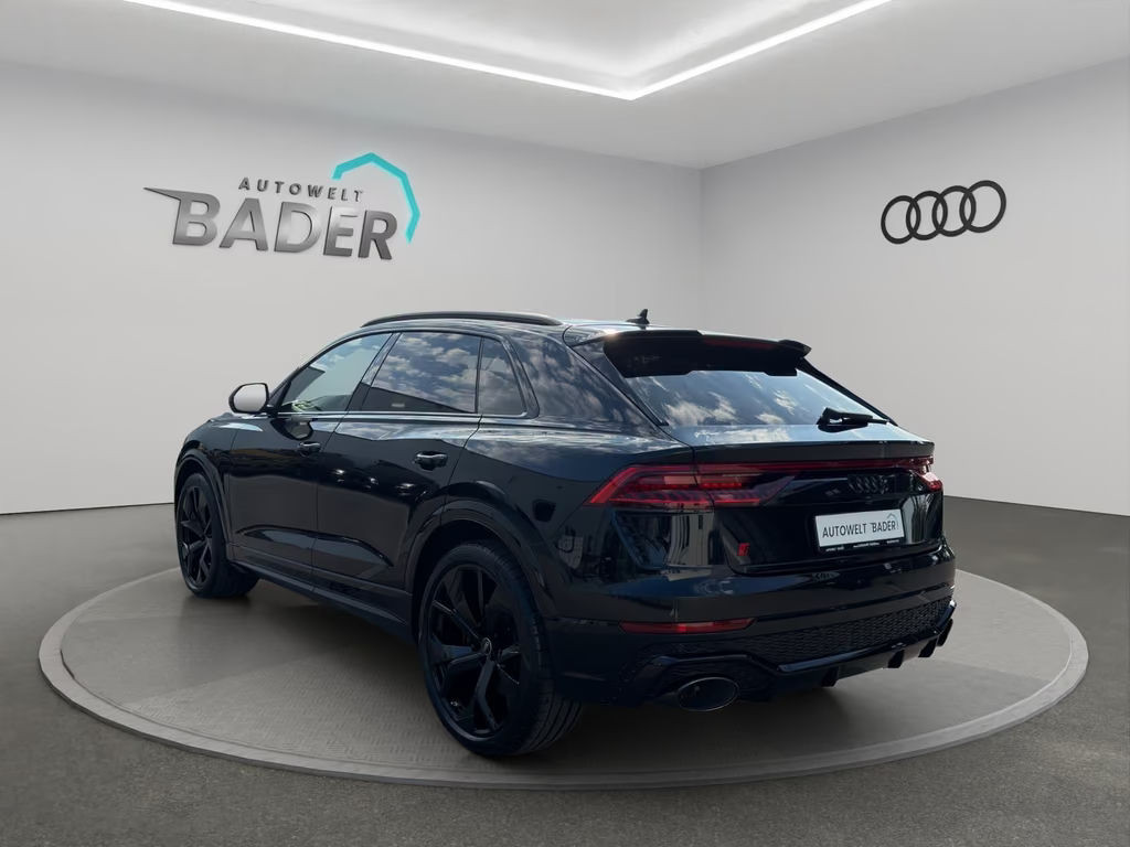Audi RS Q8