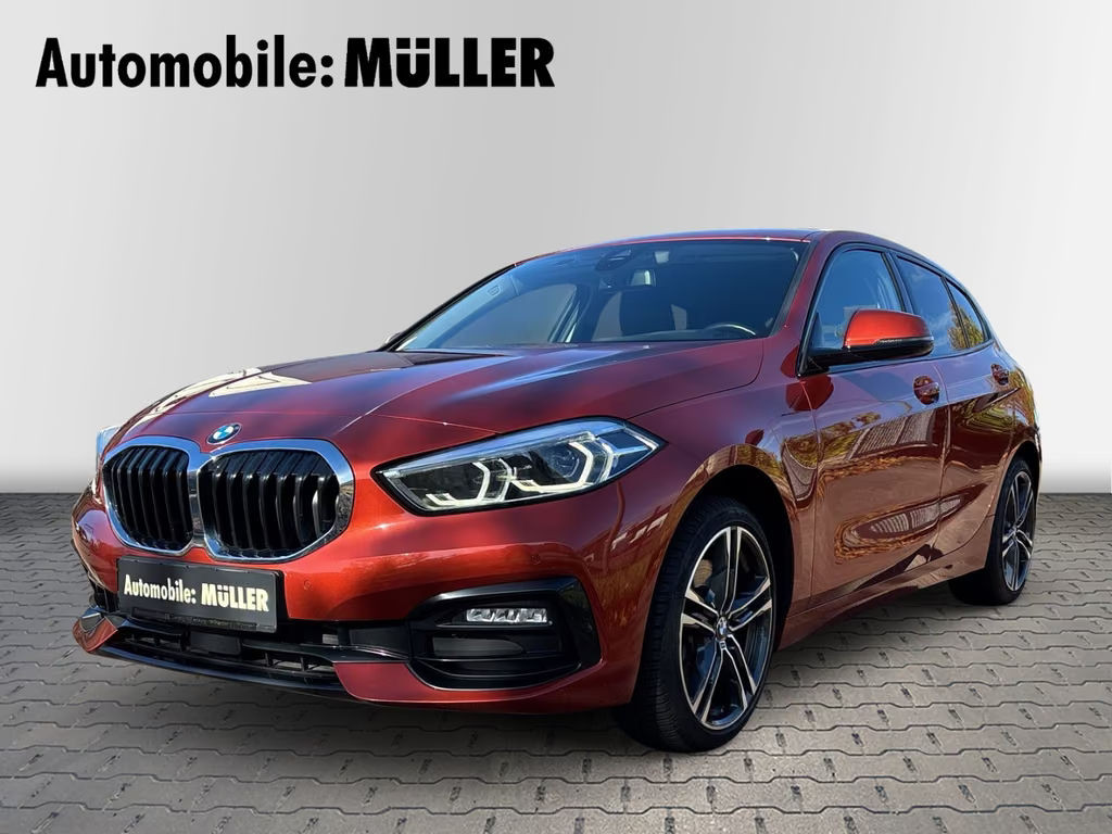 BMW 1 Serie 120 Sport Line Sedan 120d