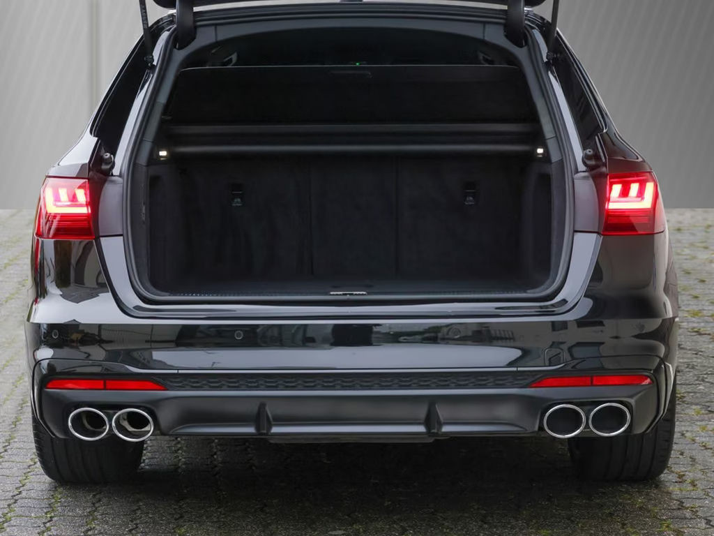 Audi S4