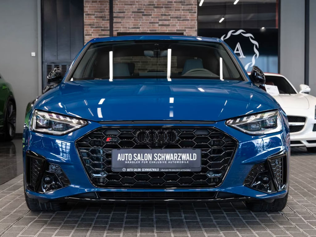 Audi S4