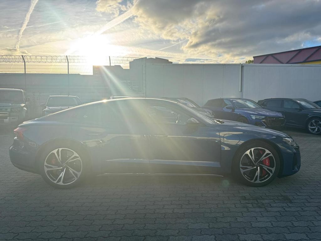 Audi RS e-tron GT