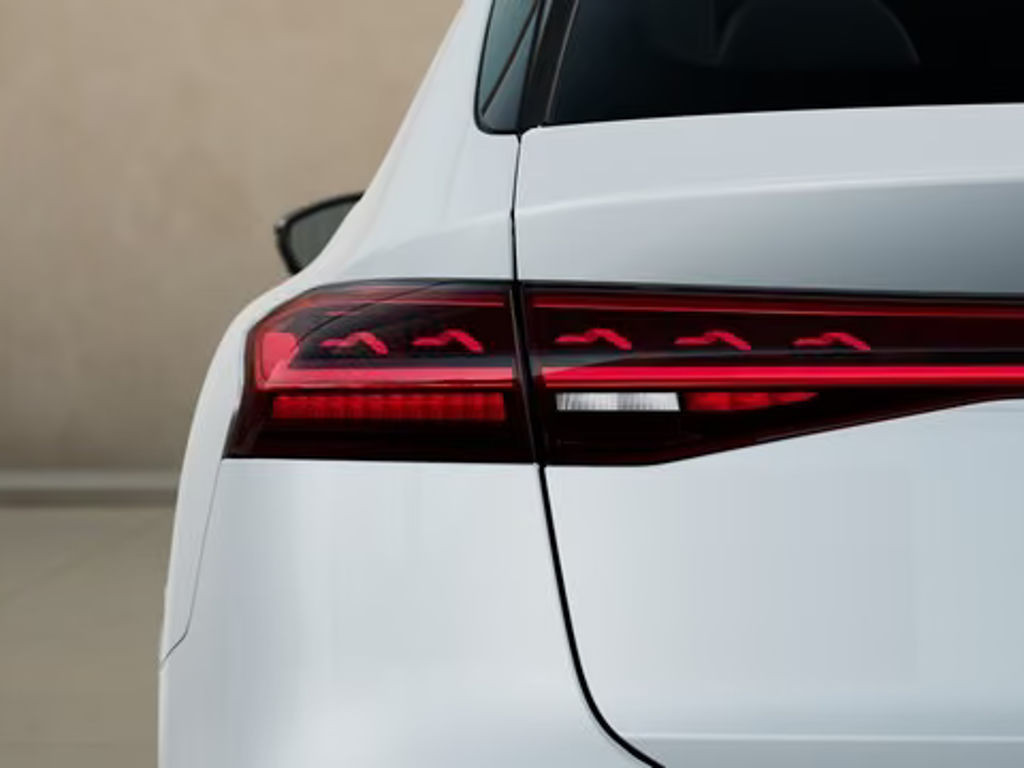 Audi S6 e-tron