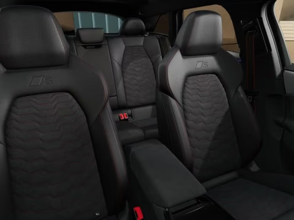Audi S6 e-tron