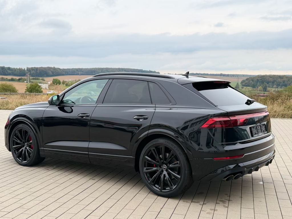 Audi SQ8