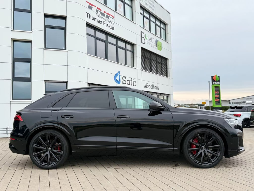 Audi SQ8
