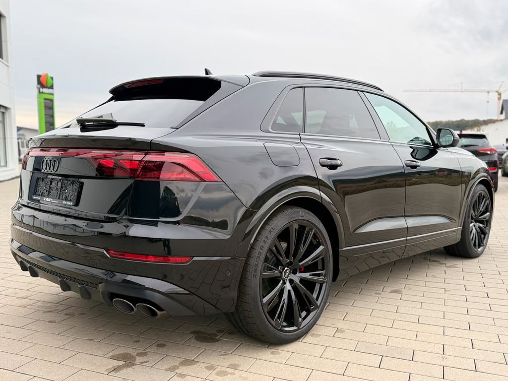 Audi SQ8