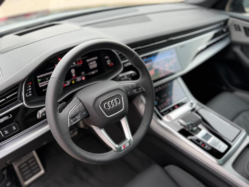 Audi SQ8