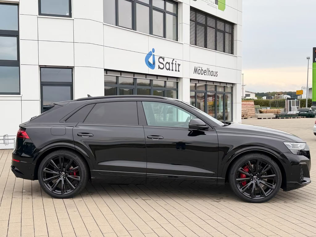 Audi SQ8
