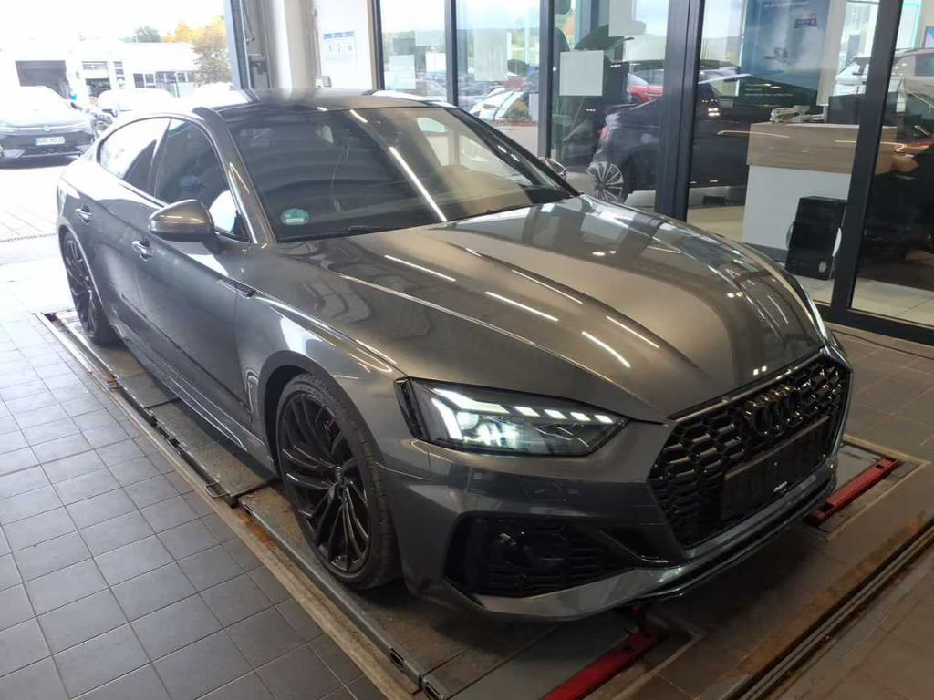 Audi RS5