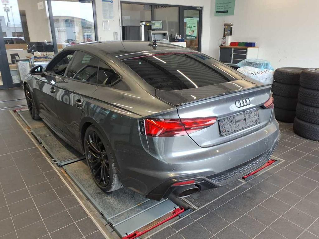 Audi RS5