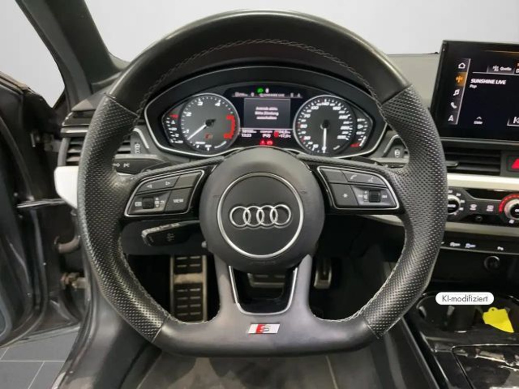 Audi S4