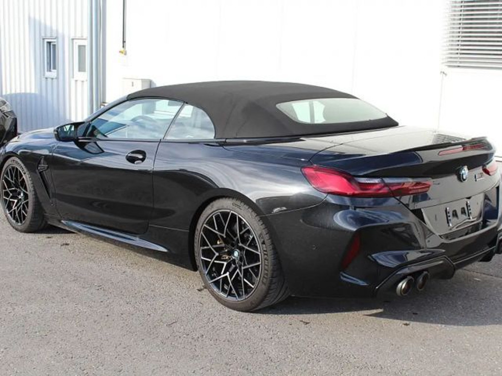 BMW M8